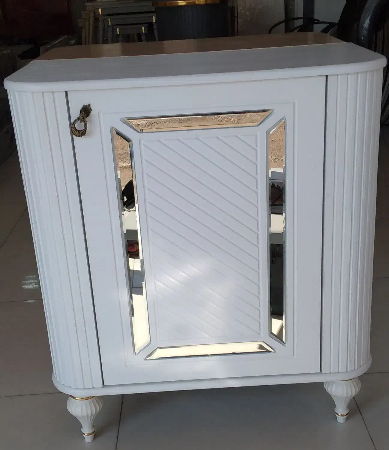 کنسول  تک در|بوفه، ویترین، کنسول|مسجد سلیمان, |دیوار