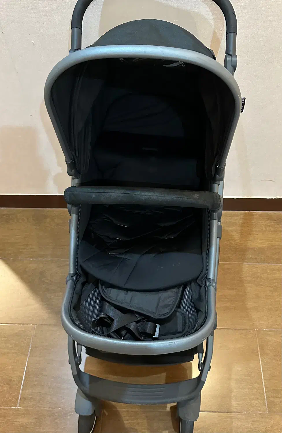 کالسکه ببکو آلمان|کالسکه و لوازم جانبی|رشت, گلباغ نماز|دیوار