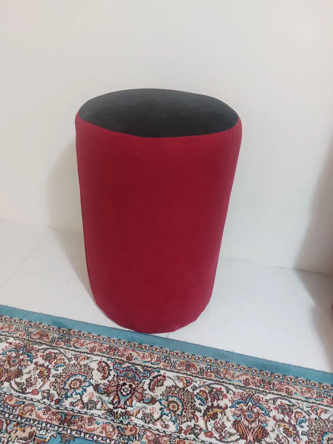 ۳ عدد پاف|مبلمان خانگی و میز عسلی|شیراز, دینکان|دیوار