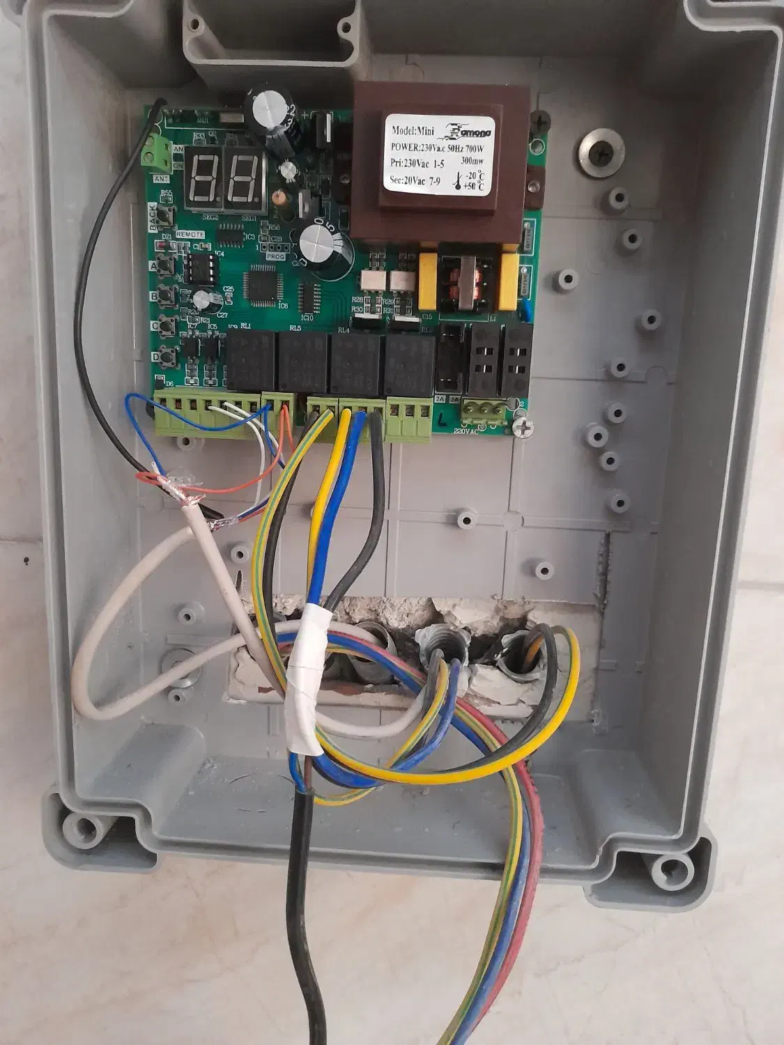 تعمیر تخصصی جک پارکینگ درب شیشه ای اتوماتیک و برقی|خدمات پیشه و مهارت|کرج, عظیمیه|دیوار