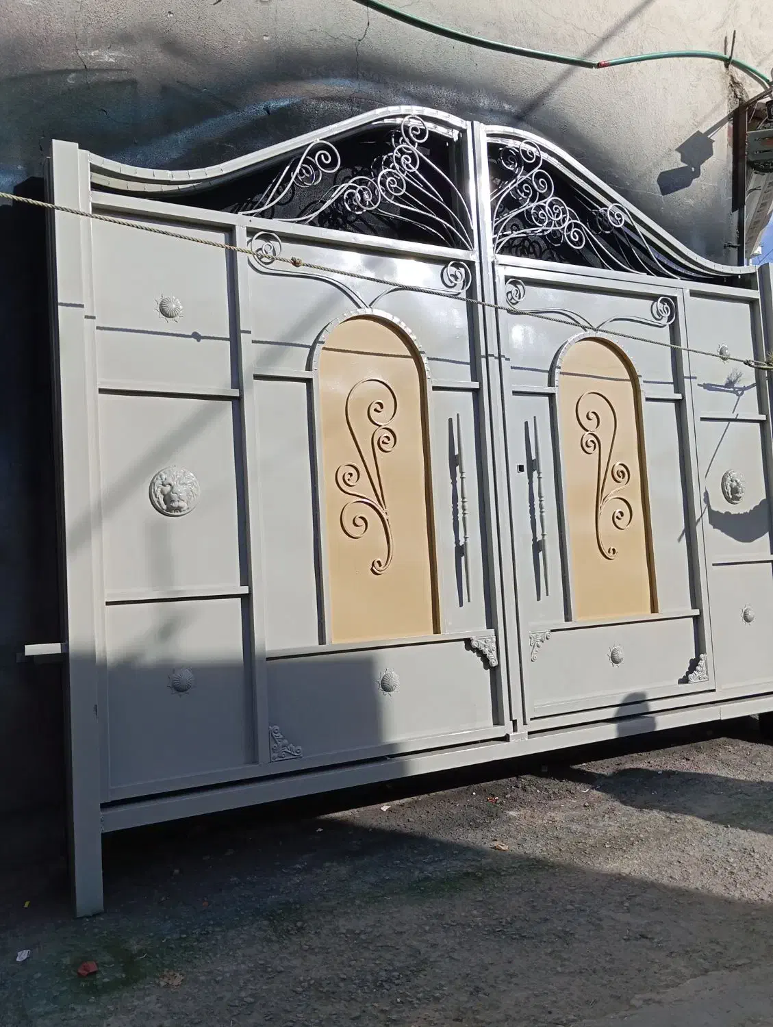 درب آهنی دروازه روباز حیاط پارکینگ ویلایی باغی|مصالح و تجهیزات ساختمان|اردبیل, |دیوار