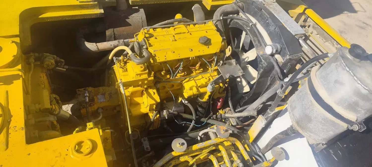 فروش بیل مکانیکی لاستیکی اطلس 1304|خودرو سنگین|شاهرود, |دیوار