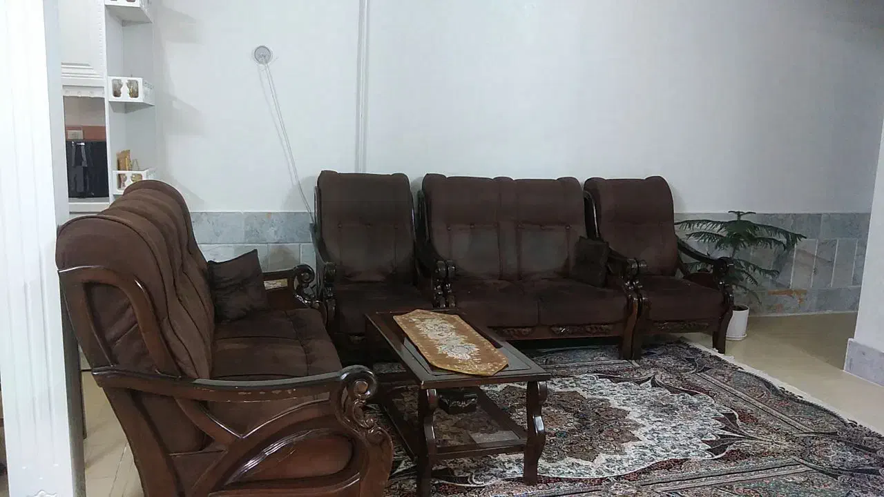 سرویس کامل مبل و میز ناهارخوری ومیز تلفن|مبلمان خانگی و میز عسلی|کاشمر, |دیوار