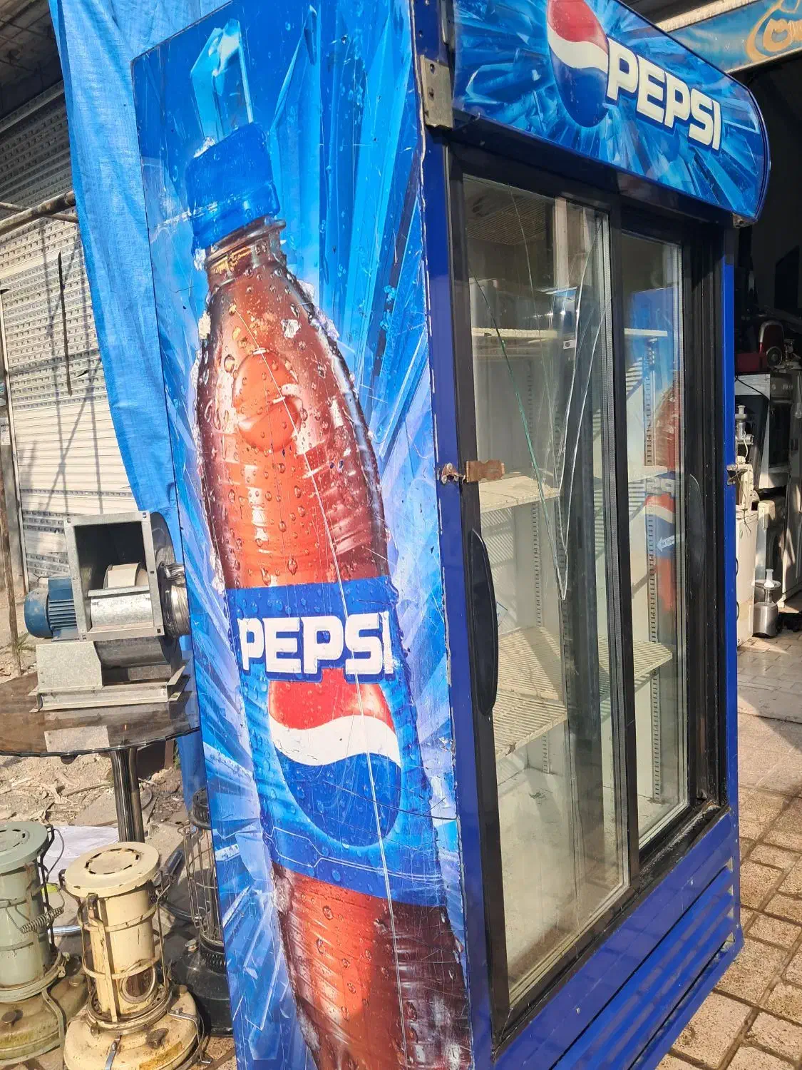 یخچال نوشابه ای  پپسی|کافی‌شاپ و رستوران|نسیم‌شهر, |دیوار