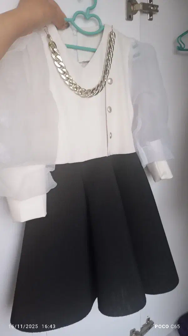 تعدادی لباس دخترونه|لباس|لاهیجان, شهرک فرهنگیان|دیوار