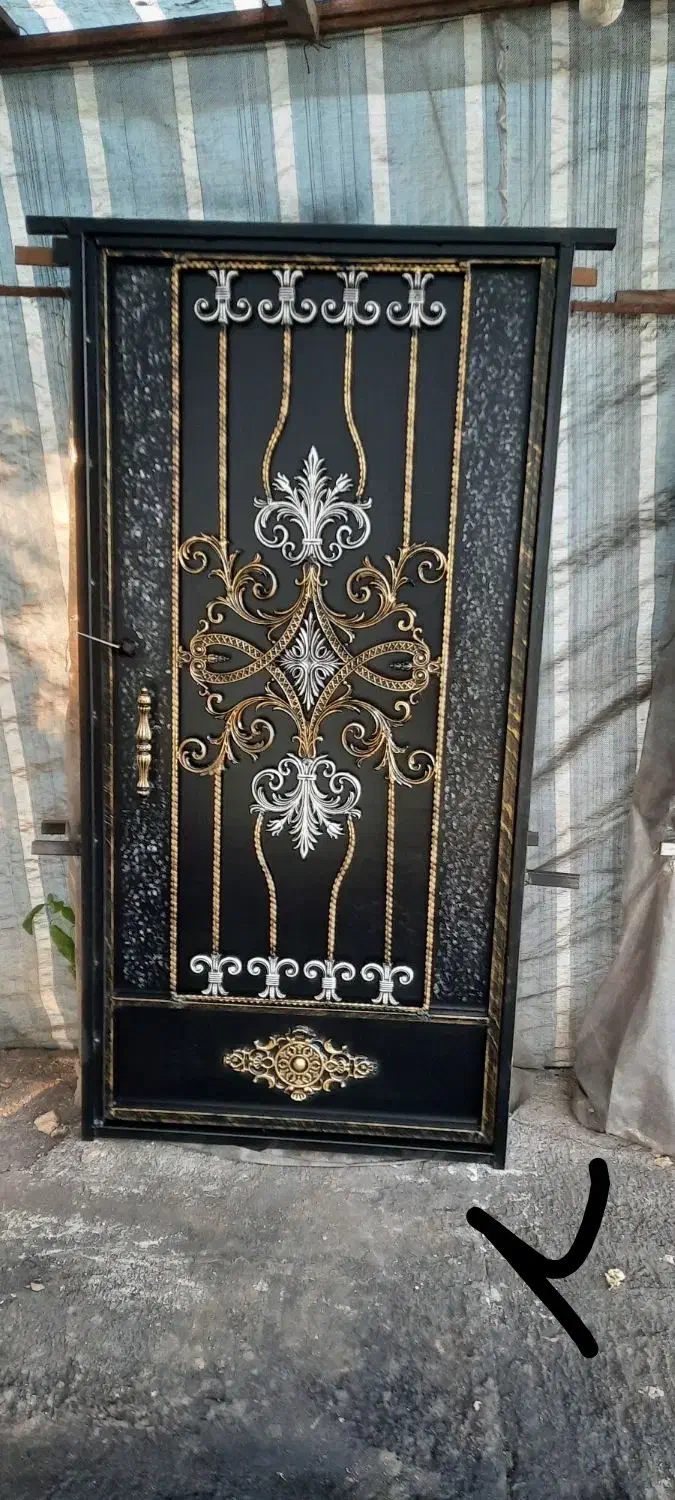 درب نفر رو درب حیاط درب اهنی درب حیاطی درب نفرو|مصالح و تجهیزات ساختمان|رشت, آزادگان|دیوار