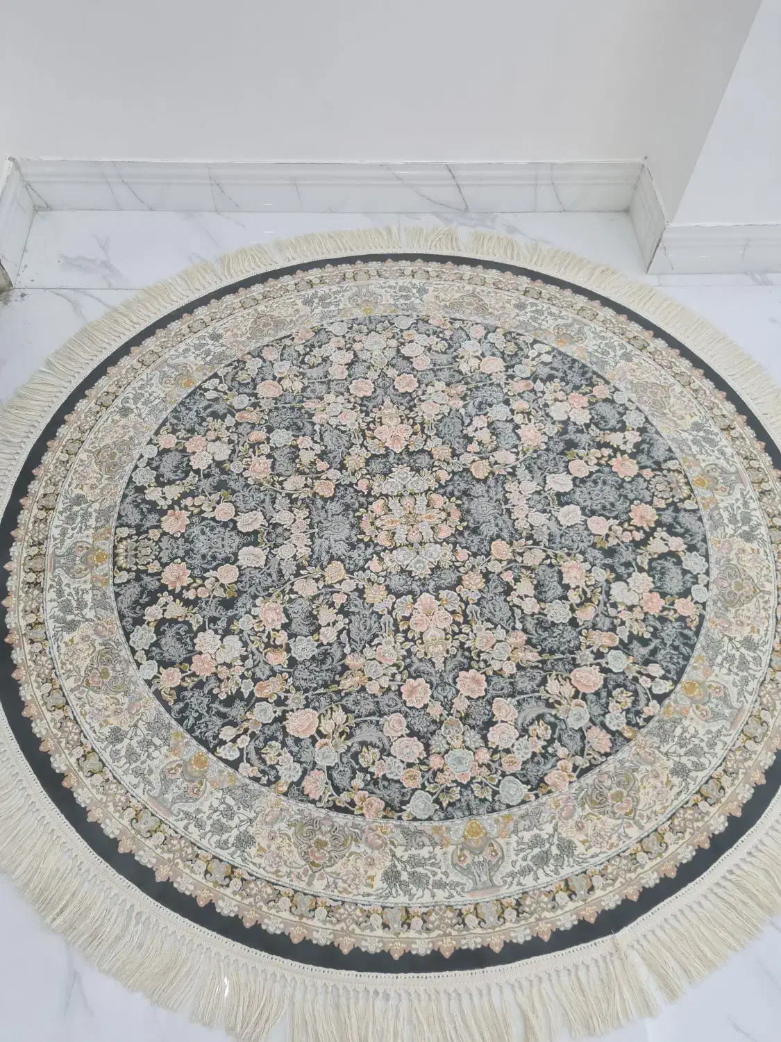 فرش ۱۲۰۰ شانه کاشان|فرش|گنبد کاووس, |دیوار