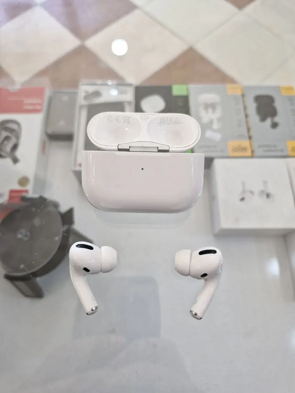 airpor pro|لوازم جانبی موبایل و تبلت|کرمان, |دیوار