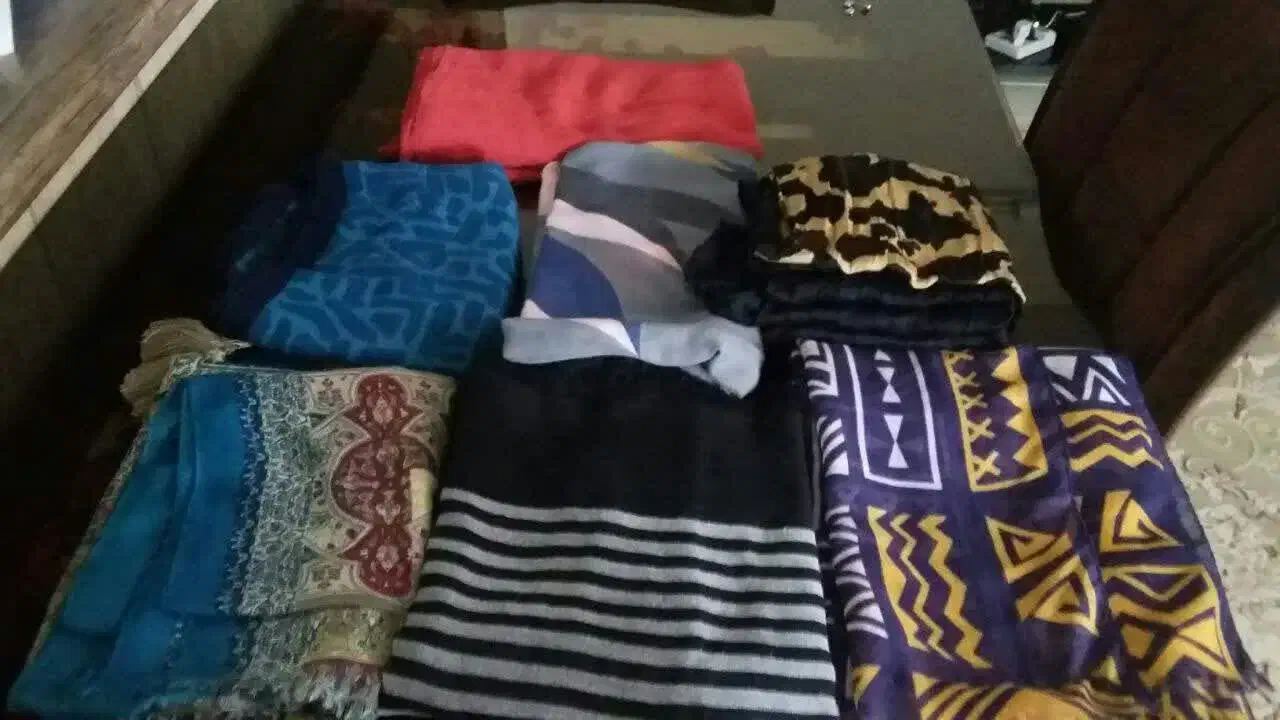 شال وروسری|لباس|شاهین‌شهر, شهرک گلدیس|دیوار