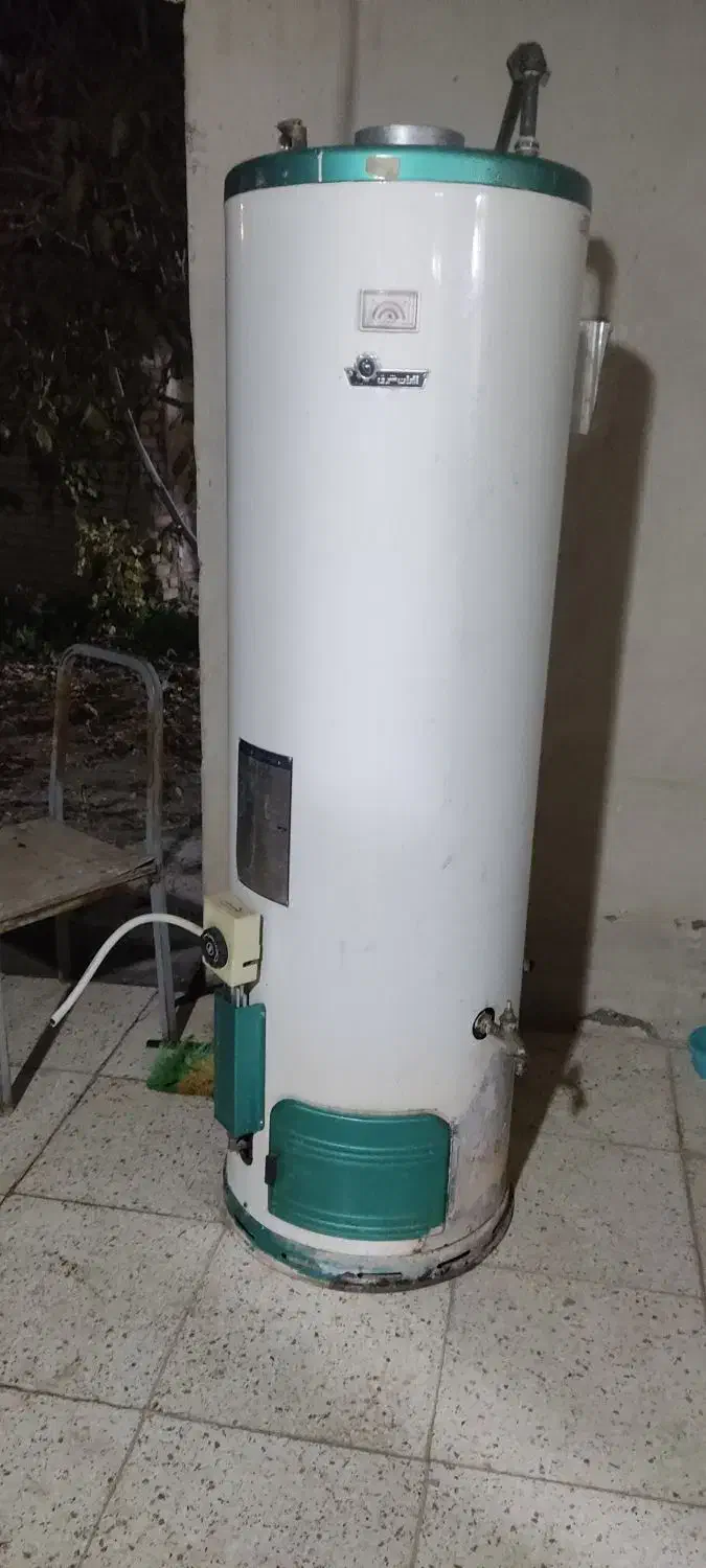 آبگرمکن زمینی|آبگرمکن، پکیج، شوفاژ|خمین, |دیوار