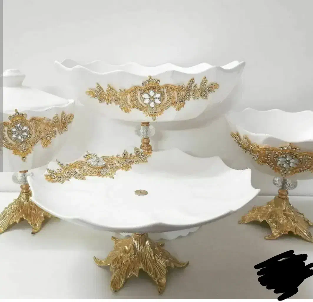 ست 4تیکه پذیرایی|ظروف سرو و پذیرایی|مرودشت, بیست متری بیمارستان|دیوار