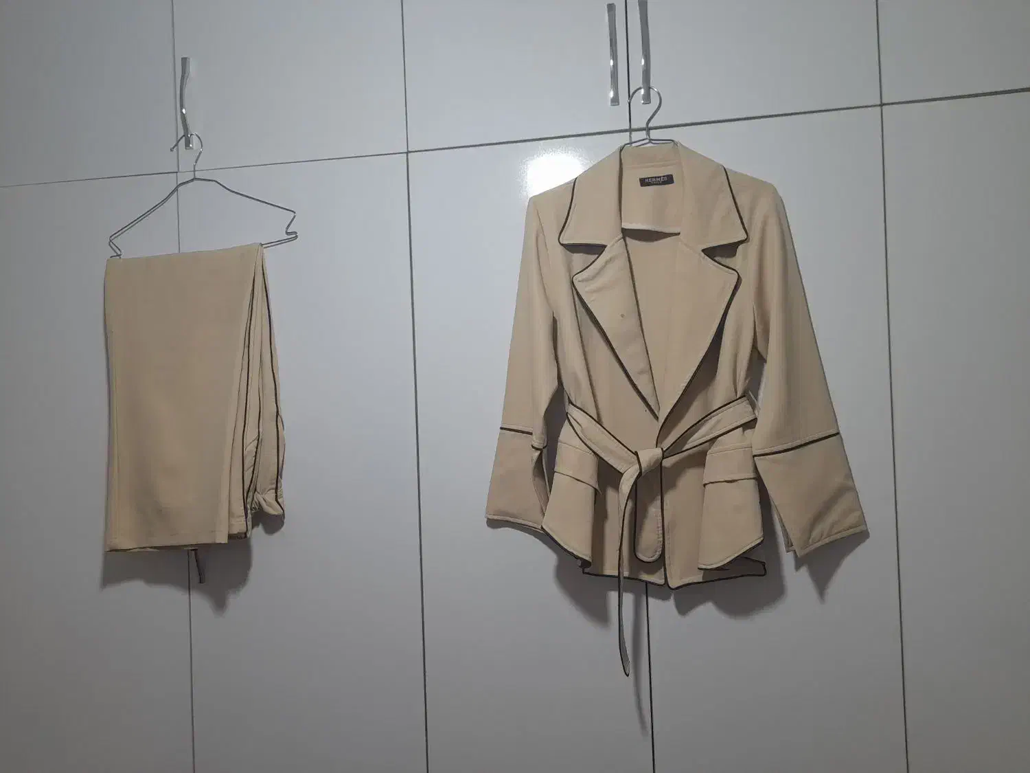 تعدادی لباس سالم و نو|لباس|اردبیل, |دیوار