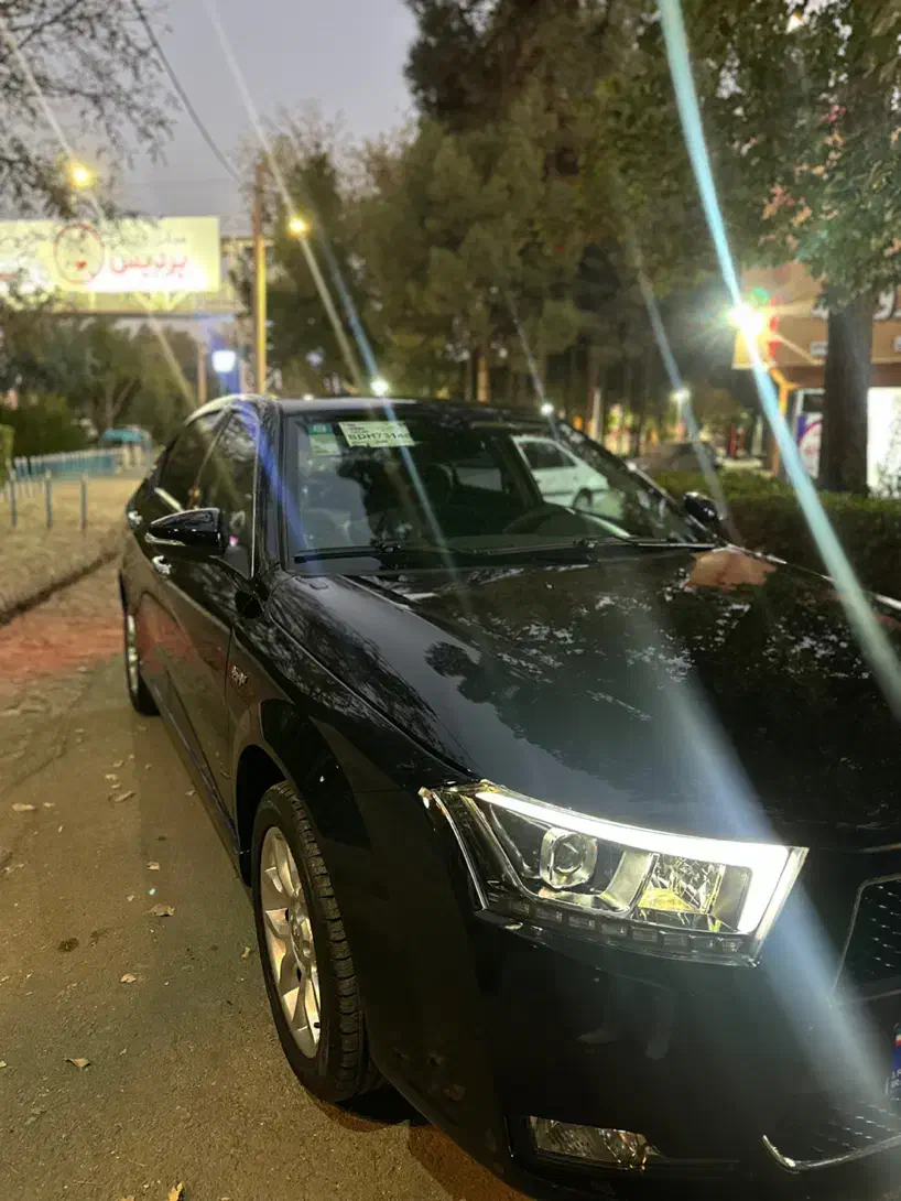 دنا اتومات آپشنال فول در حد صفر|خودرو سواری و وانت|قم, بنیاد|دیوار