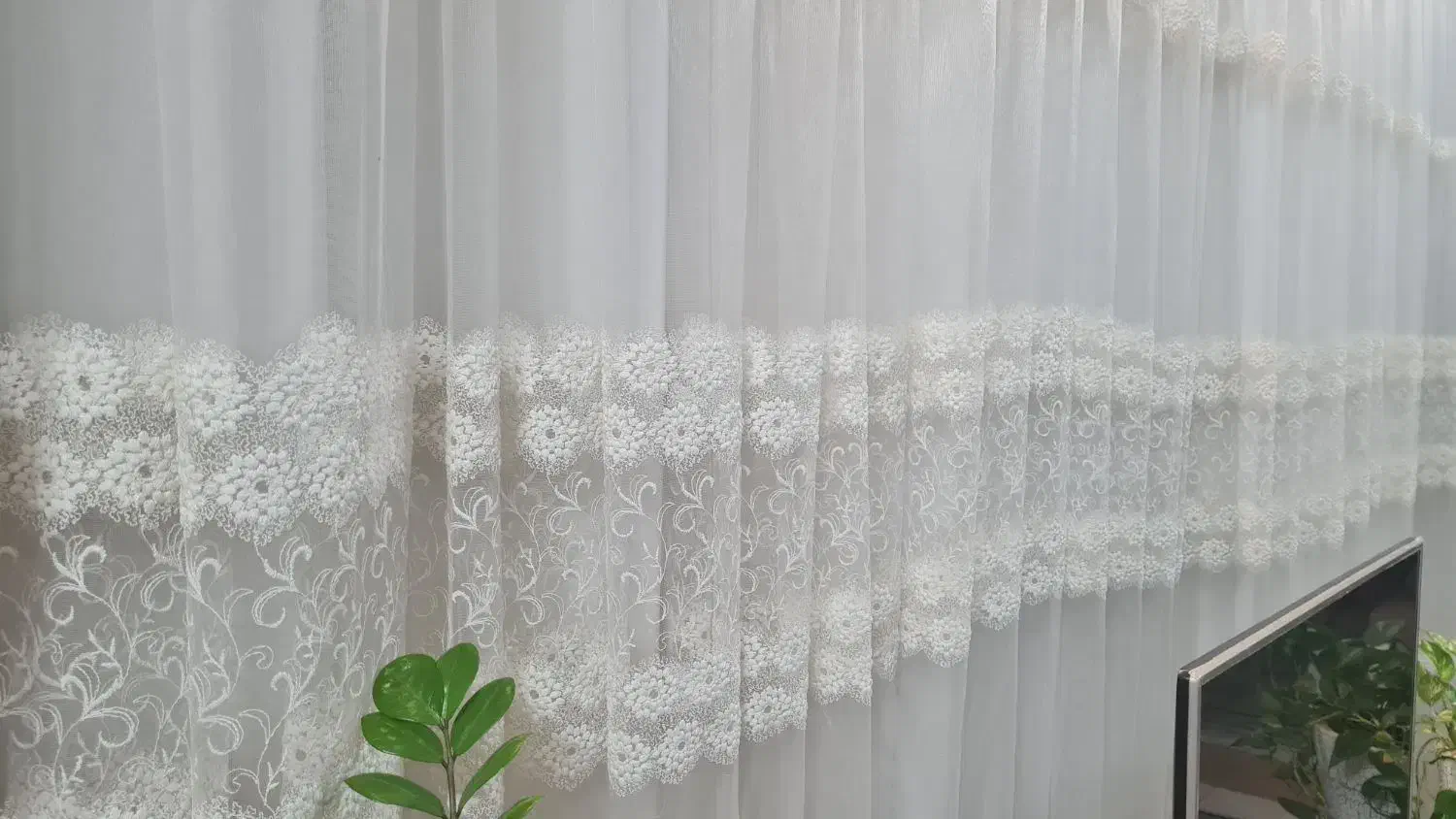 پرده تور دانتل باکیفیت مناسب پذیرایی|پرده، رانر، رومیزی|دلیجان, |دیوار