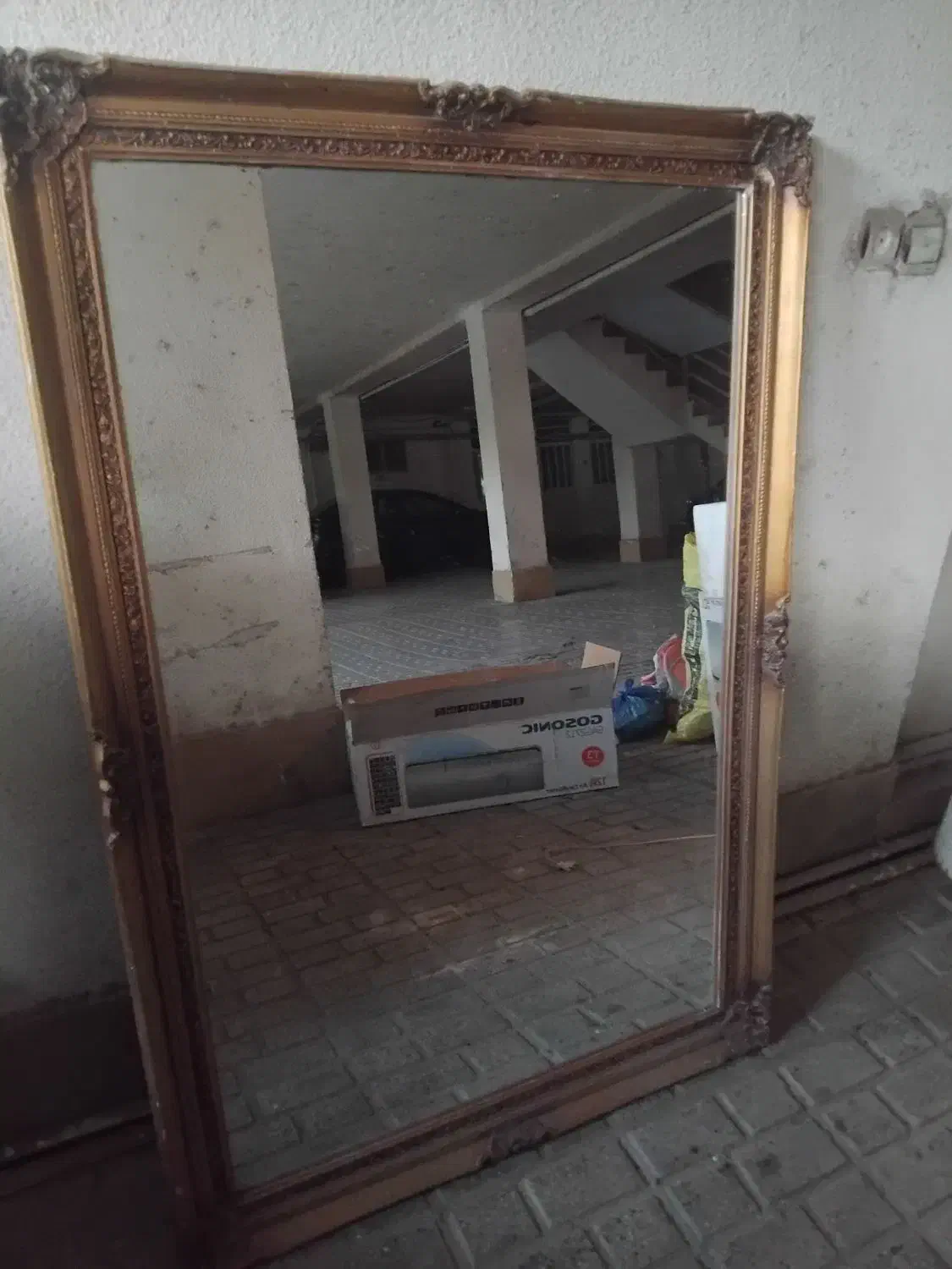 آینه قدی|آینه|گرگان, |دیوار