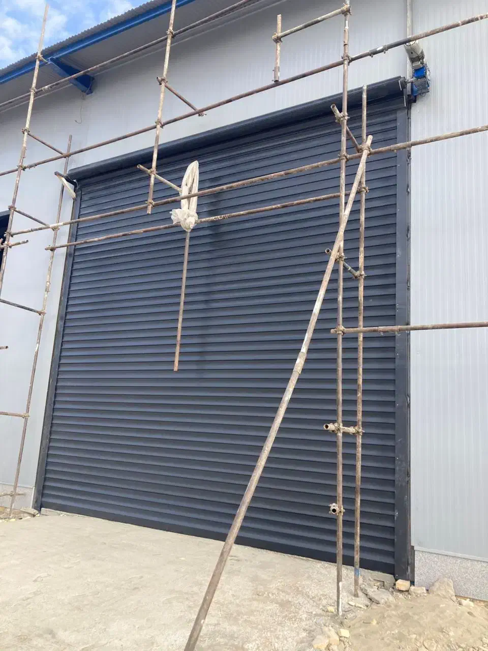 کرکره برزنتی  درب سریع السیر کرکره ضد سرقت|خدمات پیشه و مهارت|ری, بازار آهن|دیوار