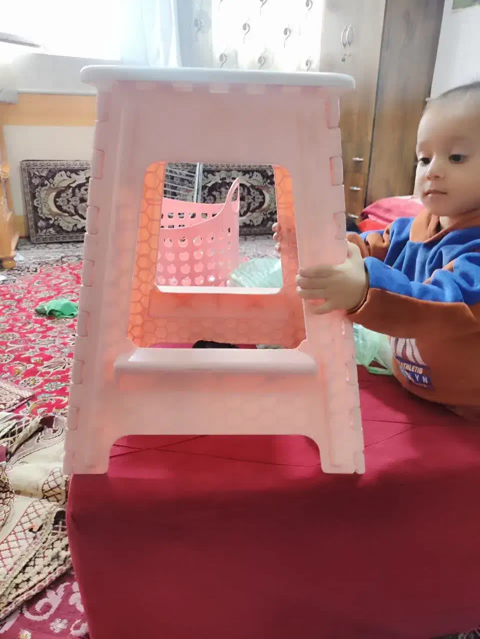 صندلی|صندلی و نیمکت|قم, شهر قائم|دیوار