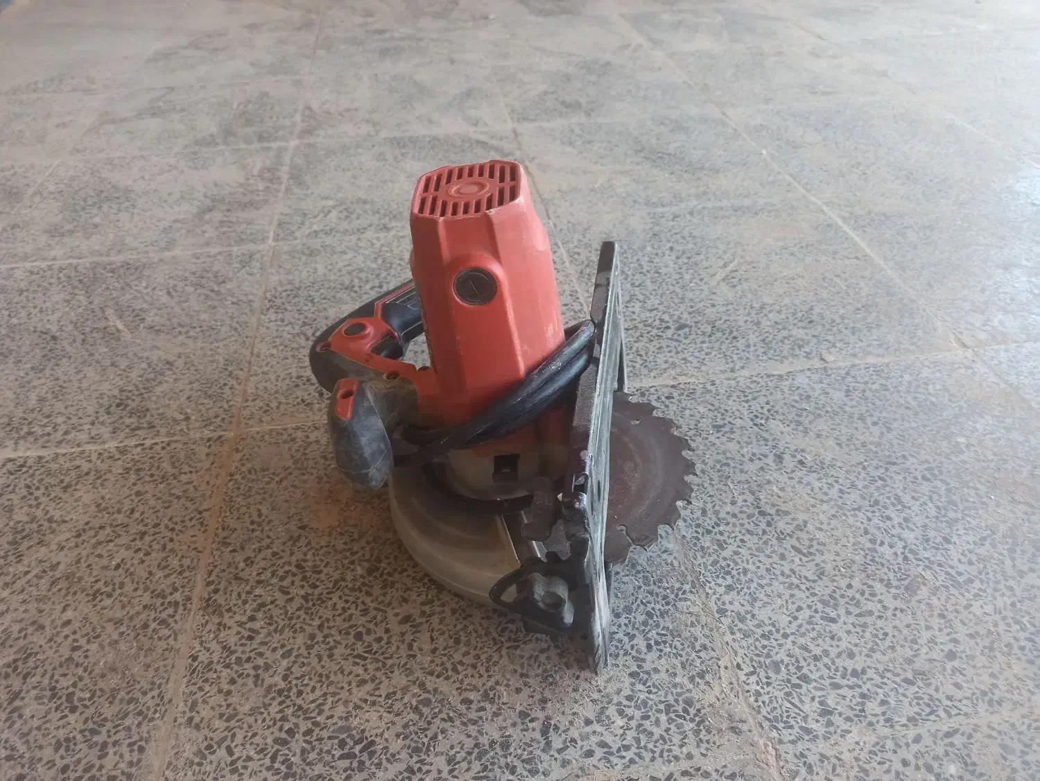 ابزار|ابزارآلات|تویسرکان, |دیوار