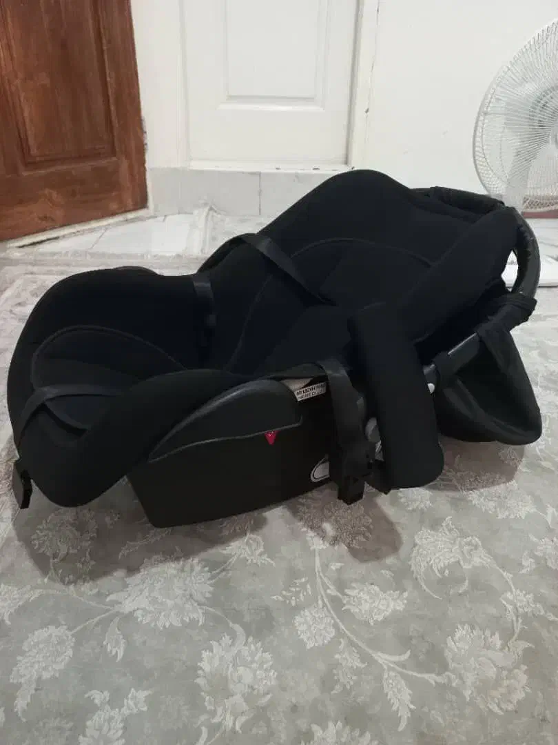 کریر کودک|تخت و صندلی بچه|تهران, تهرانسر مرکزی|دیوار