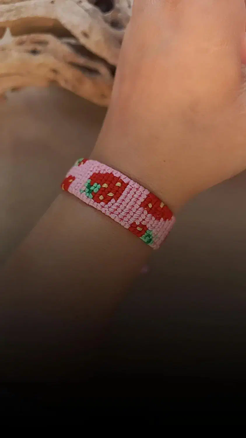 بافت اکسسوری|زیورآلات و اکسسوری|بافق, |دیوار