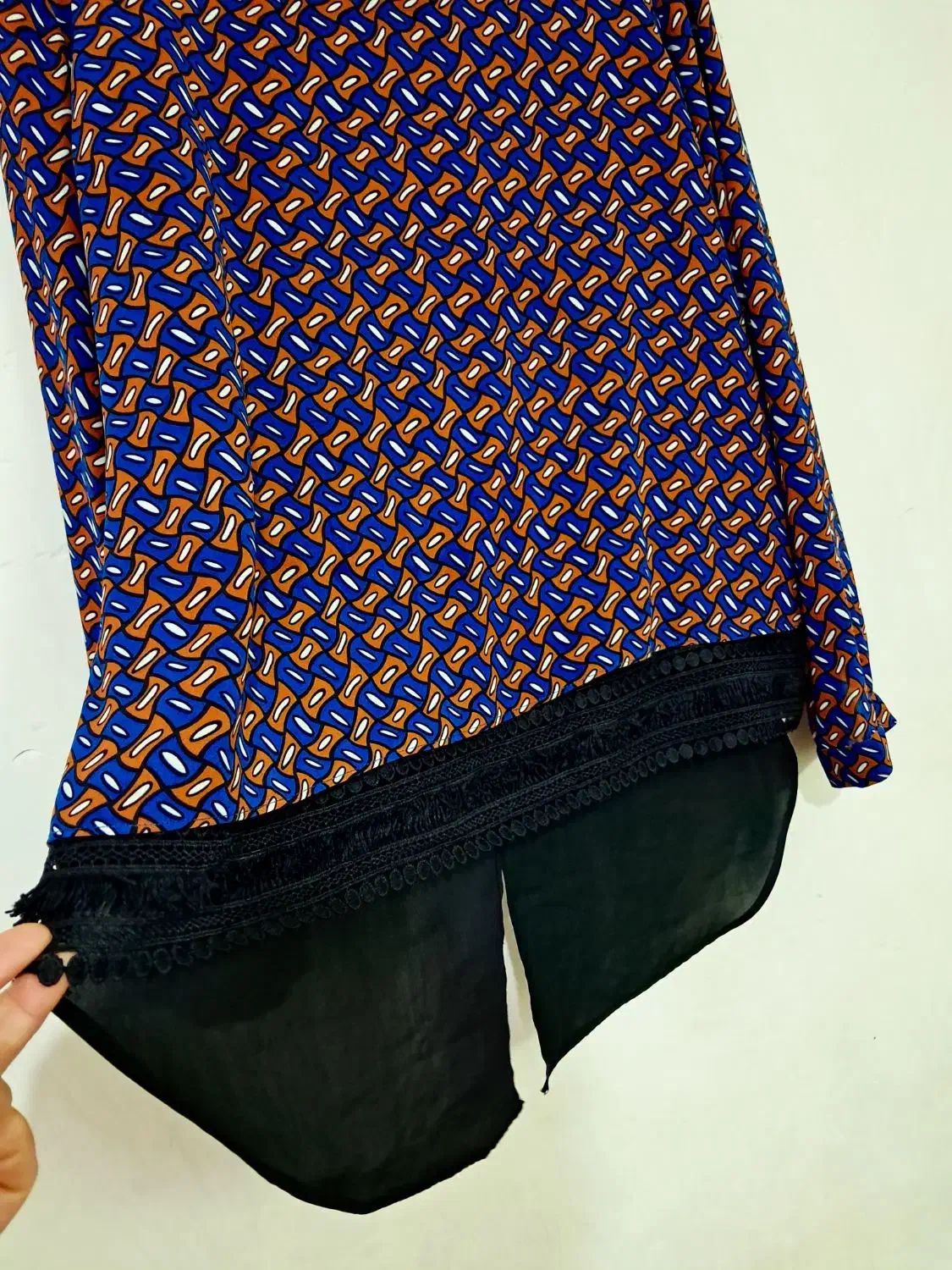 دوتا شومیز|لباس|بروجرد, |دیوار