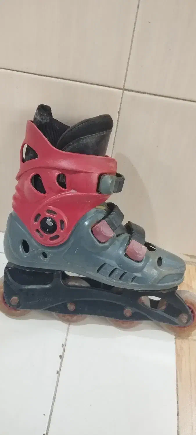 یک اسکیت باکیفیت|دوچرخه، اسکیت، اسکوتر|زاهدان, |دیوار