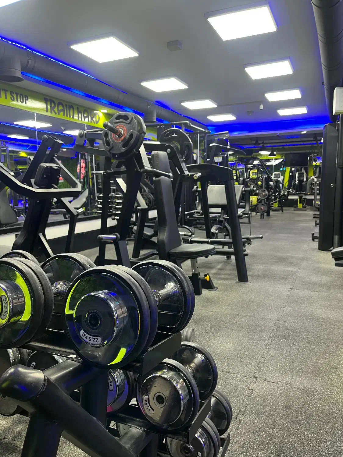 استخدام مربی با شاگرد،بدنسازی،فیتنس،فانکشنال،TRX|استخدام آموزشی|تهران, نیاوران|دیوار