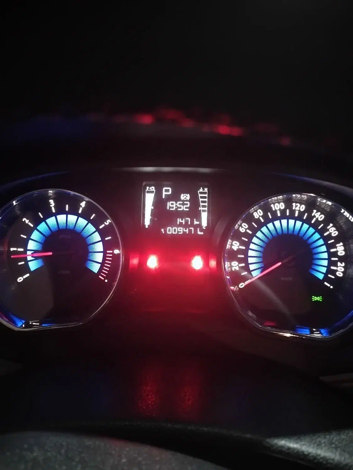 تارا v4 اتومات|خودرو سواری و وانت|شاهینشهر, چمران|دیوار