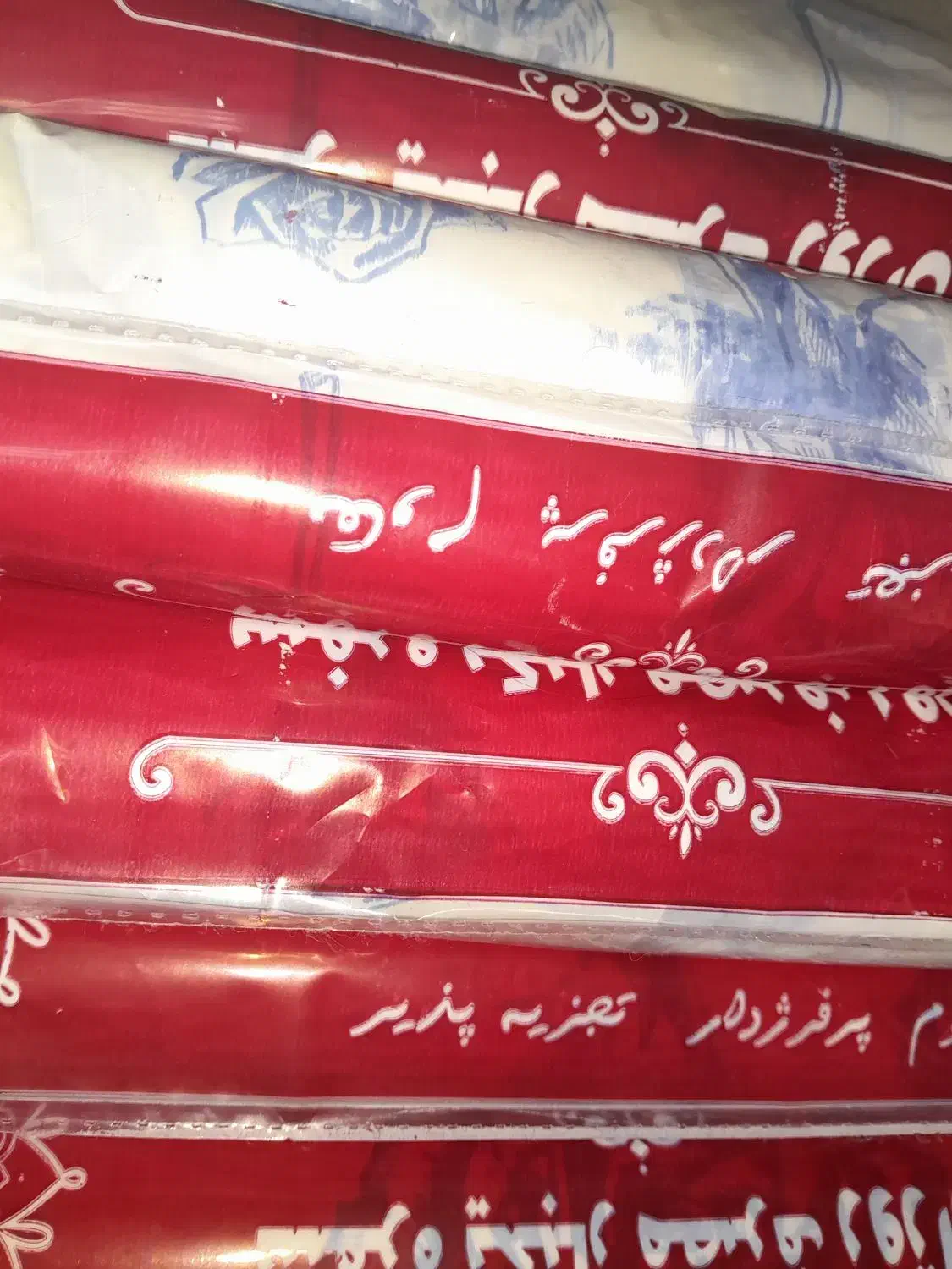 سفره یکبار مصرف وکیسه زباله|عمده‌فروشی|شیراز, شهرک قمشه|دیوار