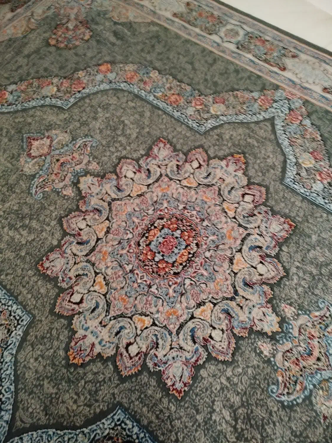 فرش ماشینی|فرش|بهار, |دیوار