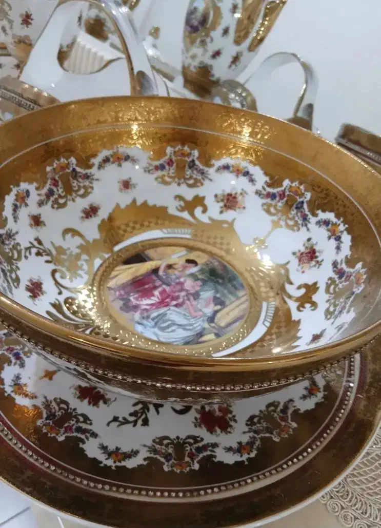 سرویس آنتیک بسیار شیک مخصوص خاص پسند ها|صنایع دستی و سایر لوازم تزئینی|اهواز, کیانپارس |دیوار