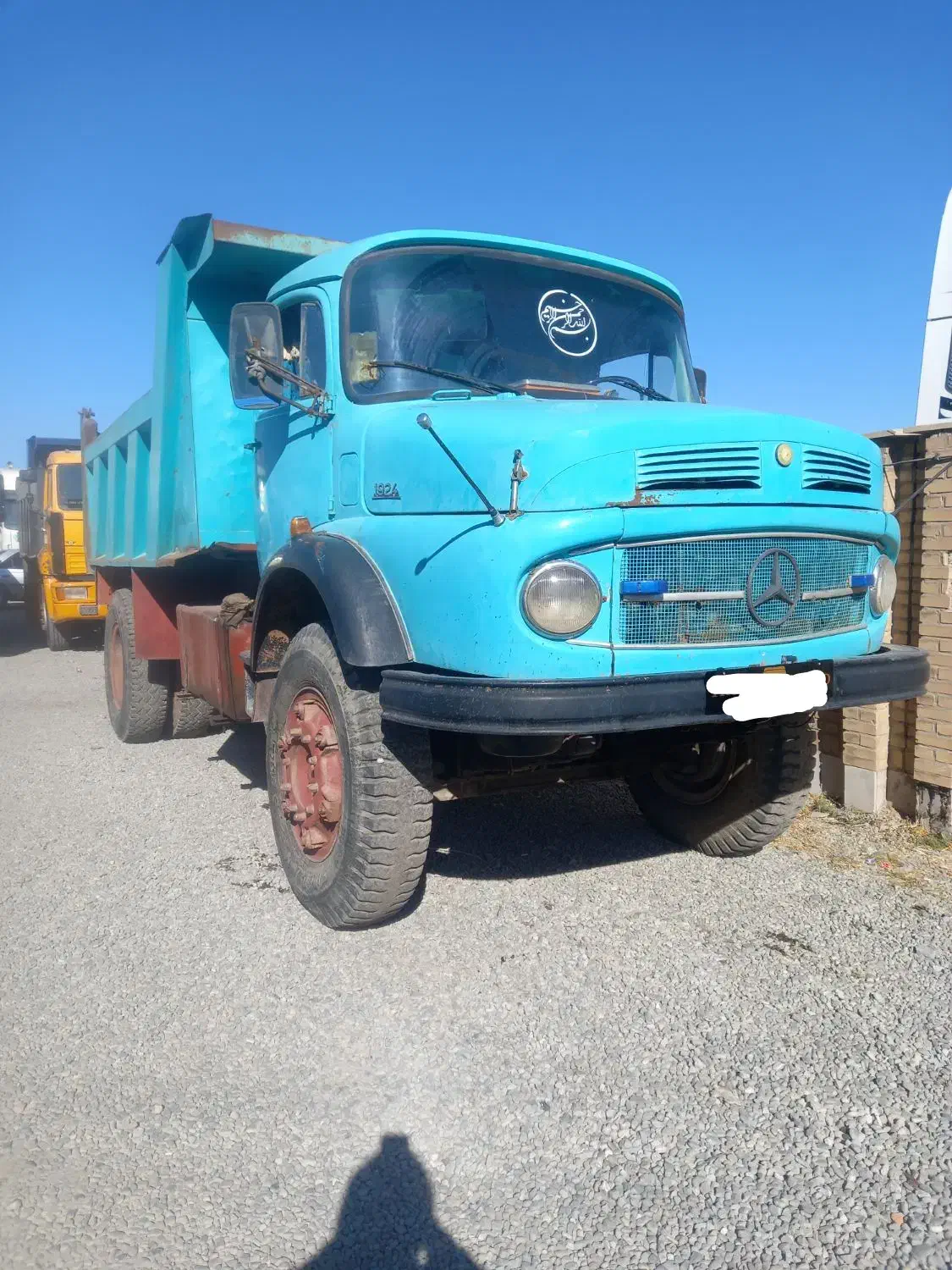 بنز تک کمپرسی مدل ۵۹ مونتاژ خارج عراقی|خودرو سنگین|اسلام‌شهر, ملک‌آباد|دیوار