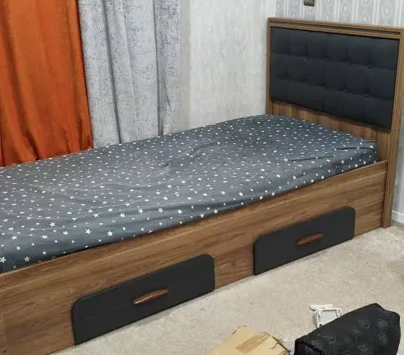 تختخواب سالم و تمیز|تخت و سرویس خواب|اهواز, کوی پیروزی|دیوار