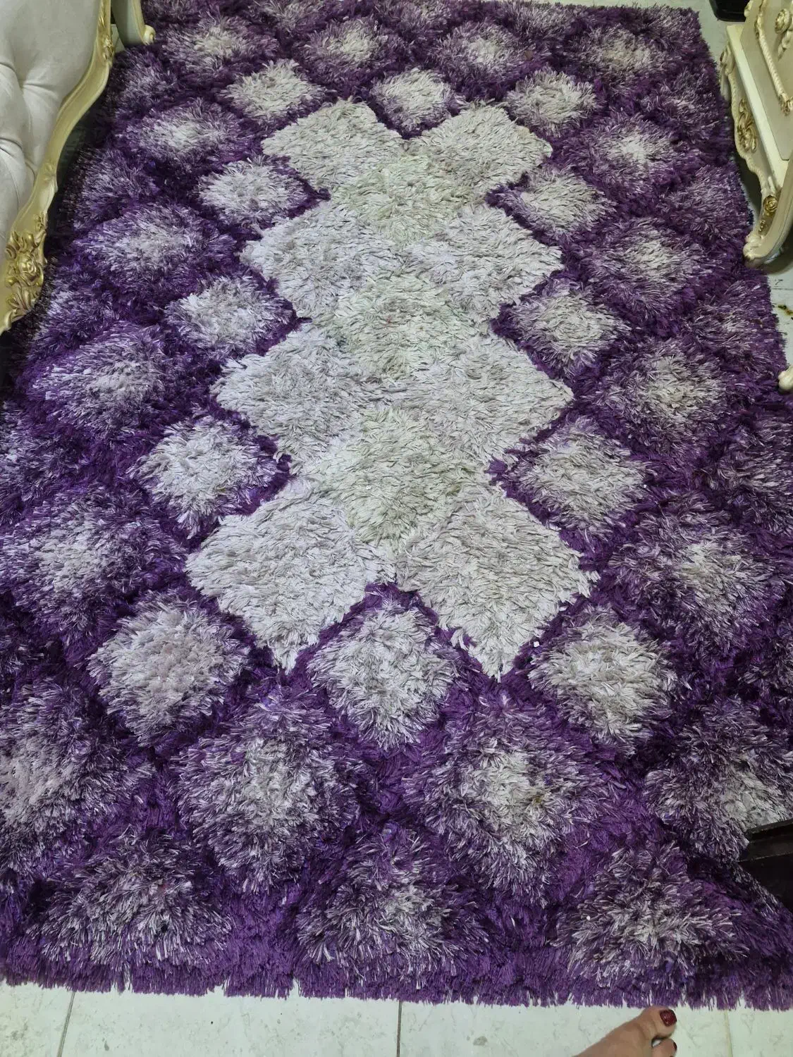 فرش فانتزی چهار متری نو هنوز شسته نشده|فرش|اهواز, کوی باهنر|دیوار