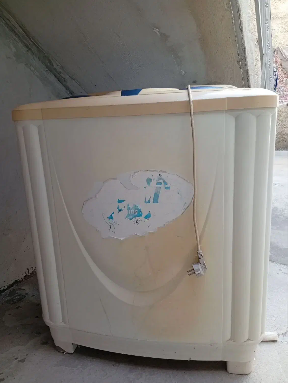 لباسشوی دوقلو|ماشین لباسشویی و خشککن لباس|آشخانه, |دیوار