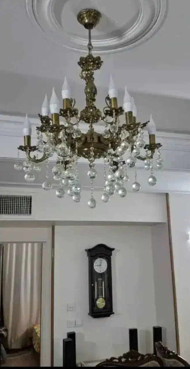 لوستر برنزاصل ۶شاخه و ۱۲ شعله همراه ۱۲ لامپ اشکی.|لوستر و چراغ آویز|سنقر, |دیوار