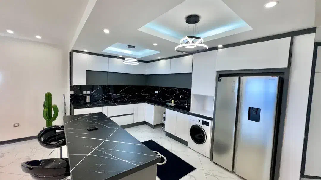 ویو دریا ، لوکس|اجارهٔ کوتاه‌مدت آپارتمان و سوئیت|کیش, |دیوار