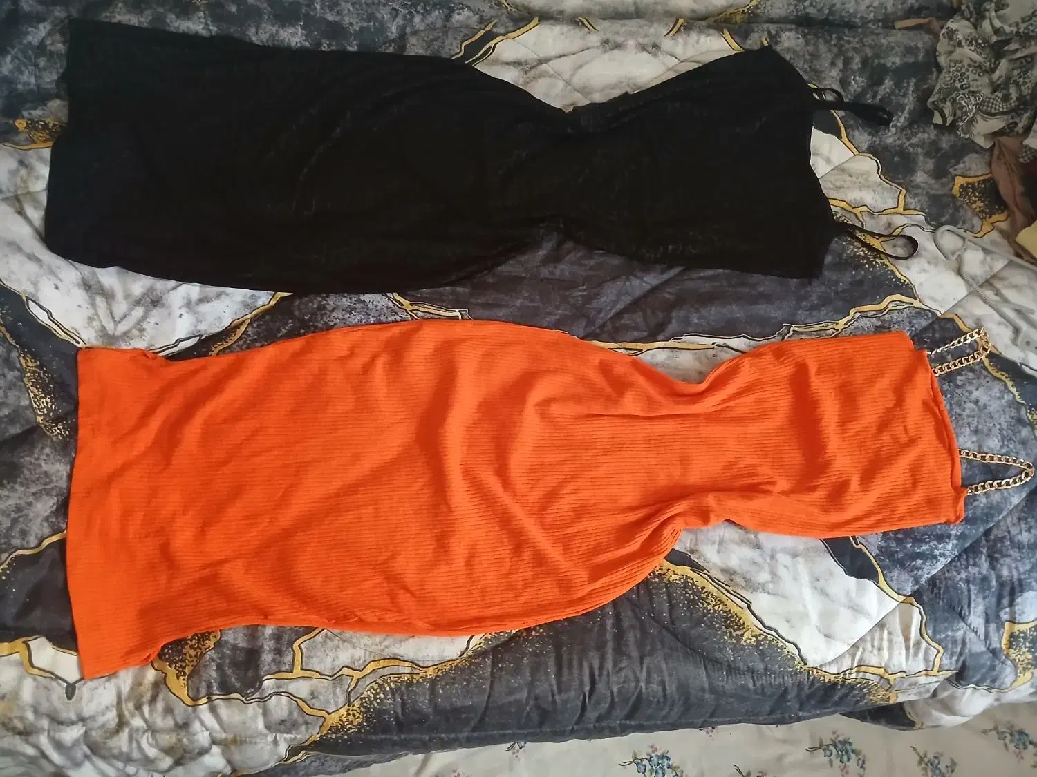 شومیز و ماکسی|لباس|رشت, آب و برق|دیوار