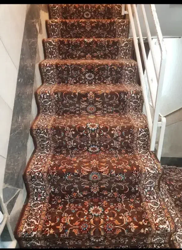 فرش افشان گردویی فروشگاه تندیس ۲۰۶۳|فرش|قم, شاه ابراهیم|دیوار