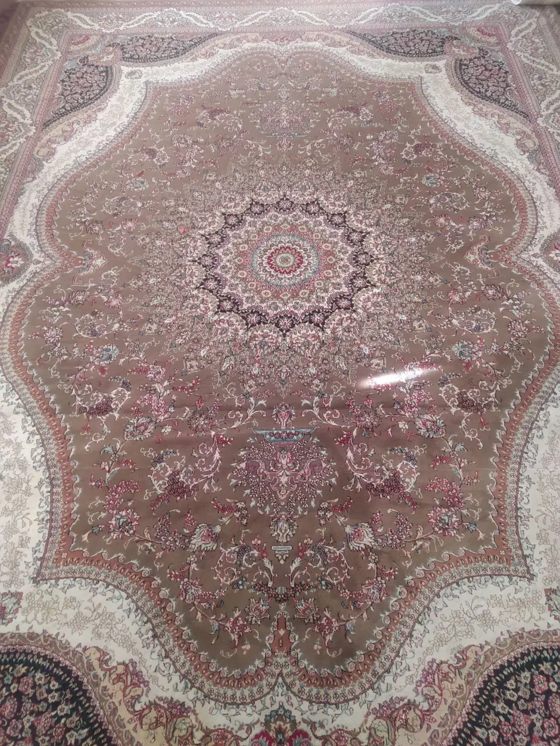 فرش 12متری گردویی|فرش|سمنان, |دیوار