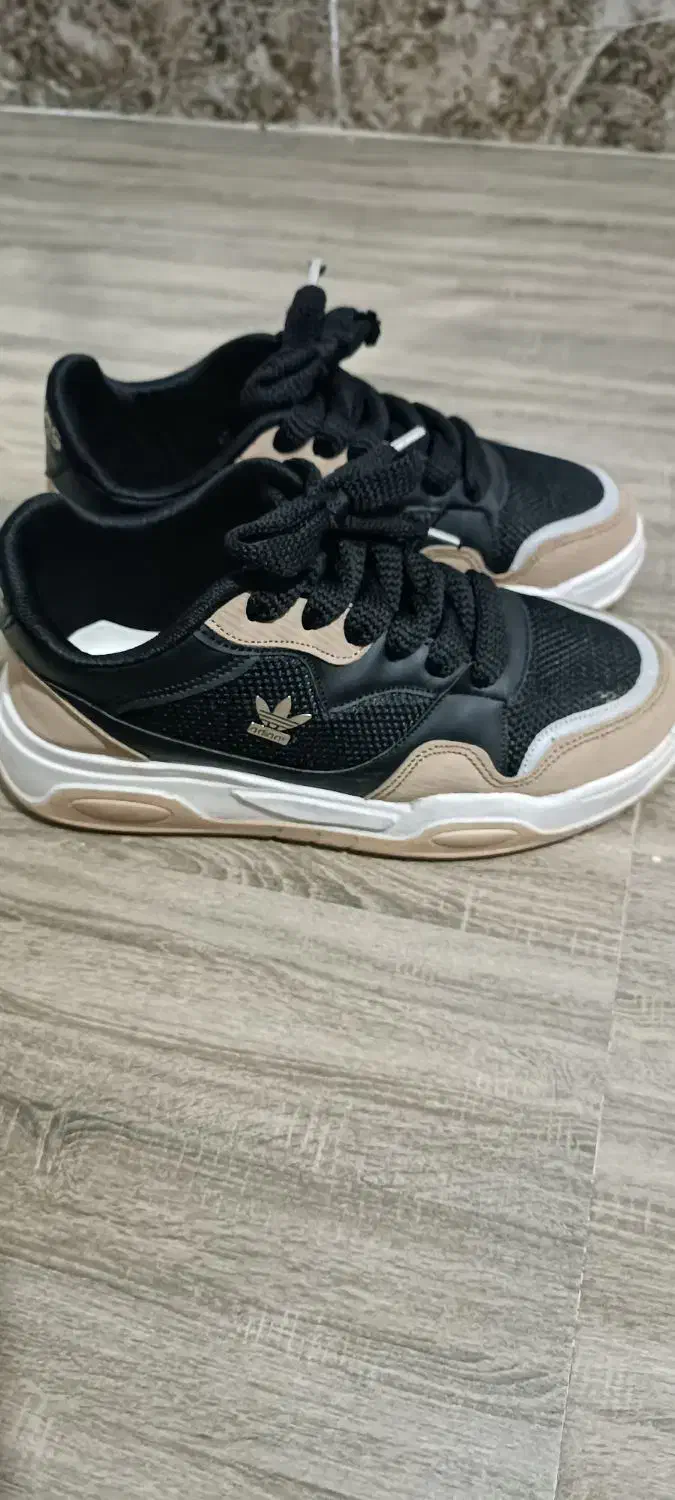 کتونی زنانه نو|کیف، کفش، کمربند|رشت, توشیبا|دیوار