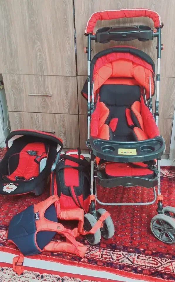 کالسکه ولوازم جانبی وکفش|کالسکه و لوازم جانبی|شریفآباد, |دیوار