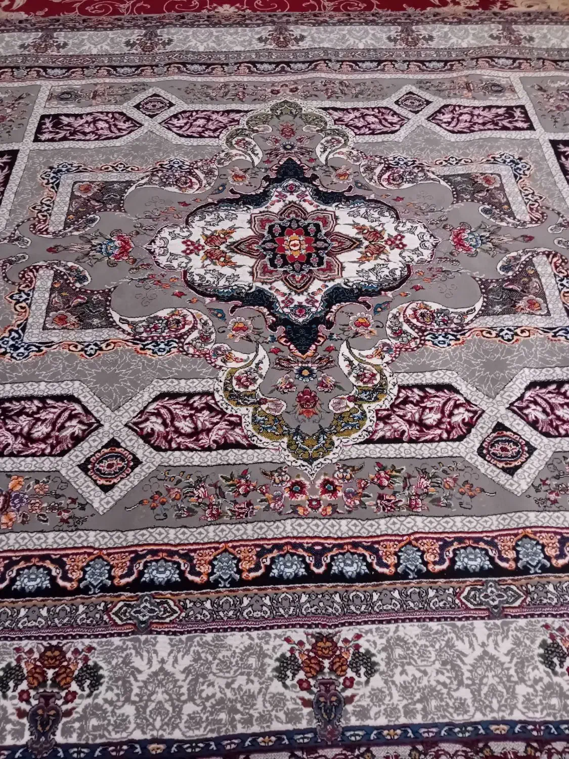 فرش|فرش|مشهد, پرکندآباد|دیوار