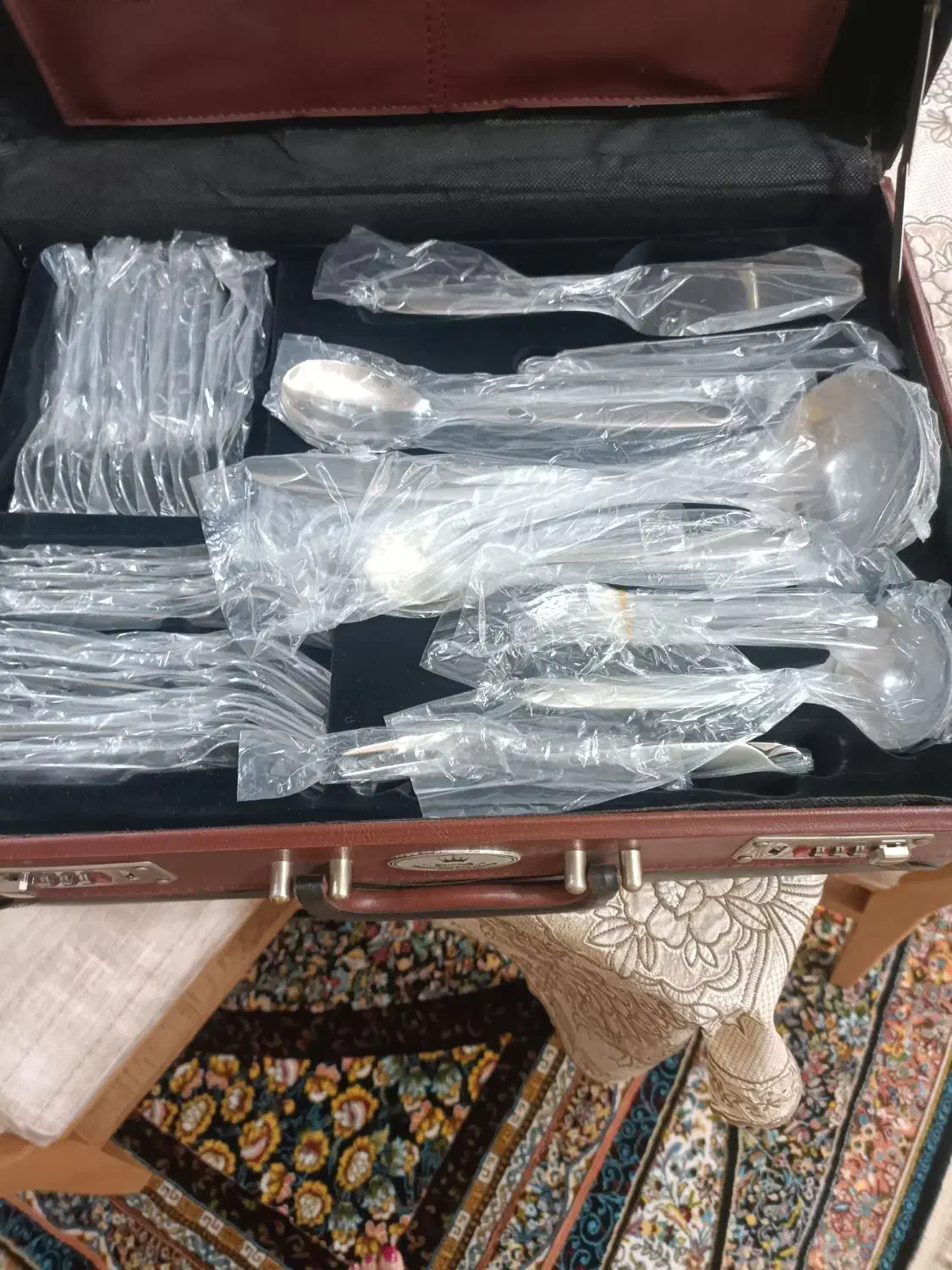 سرویس قاشق و چنگال اصل آلمان|ظروف سرو و پذیرایی|اندیمشک, |دیوار