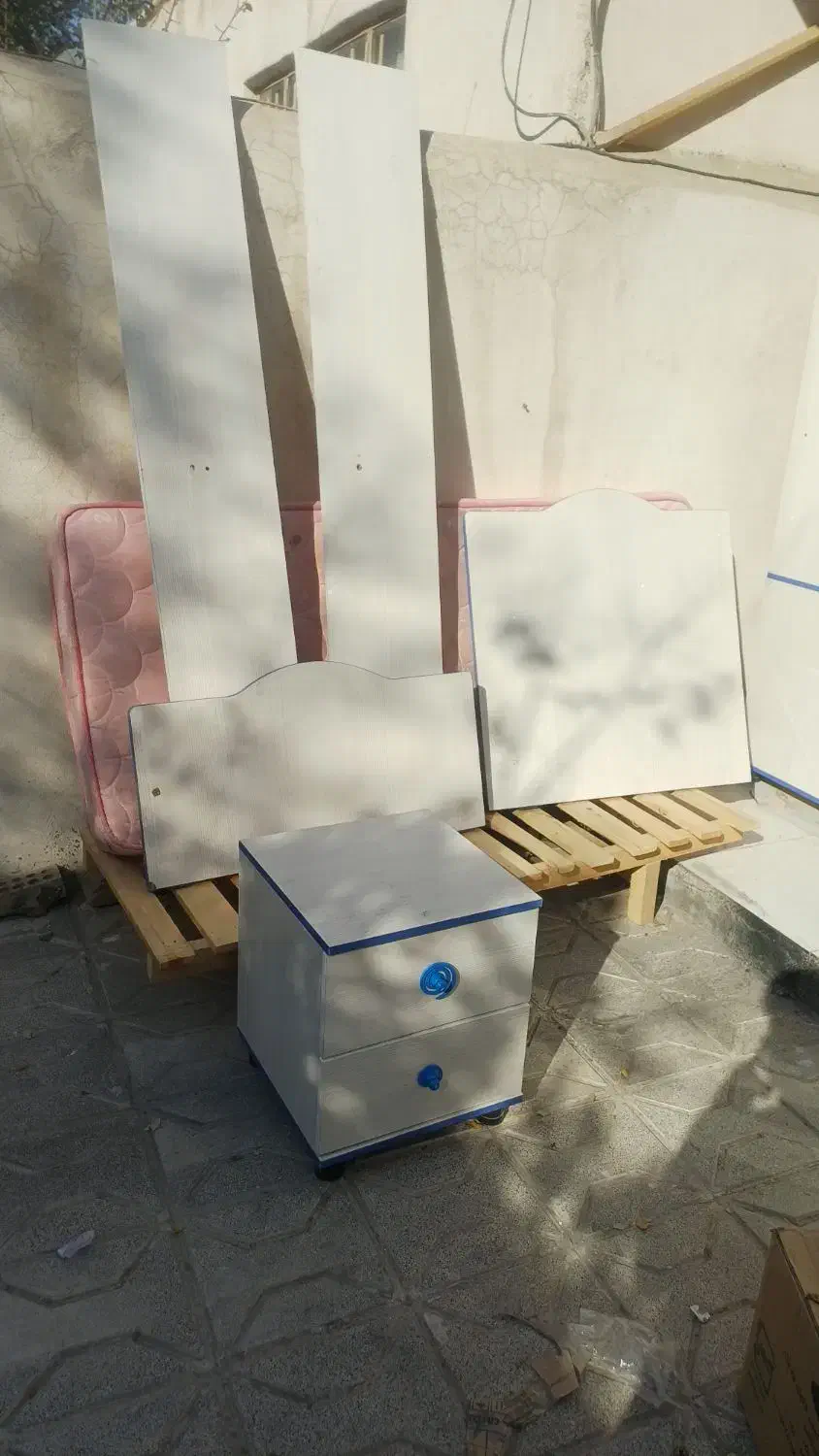 سرویس چوب و خواب نوجوان|تخت و صندلی بچه|مشهد, سیلو|دیوار