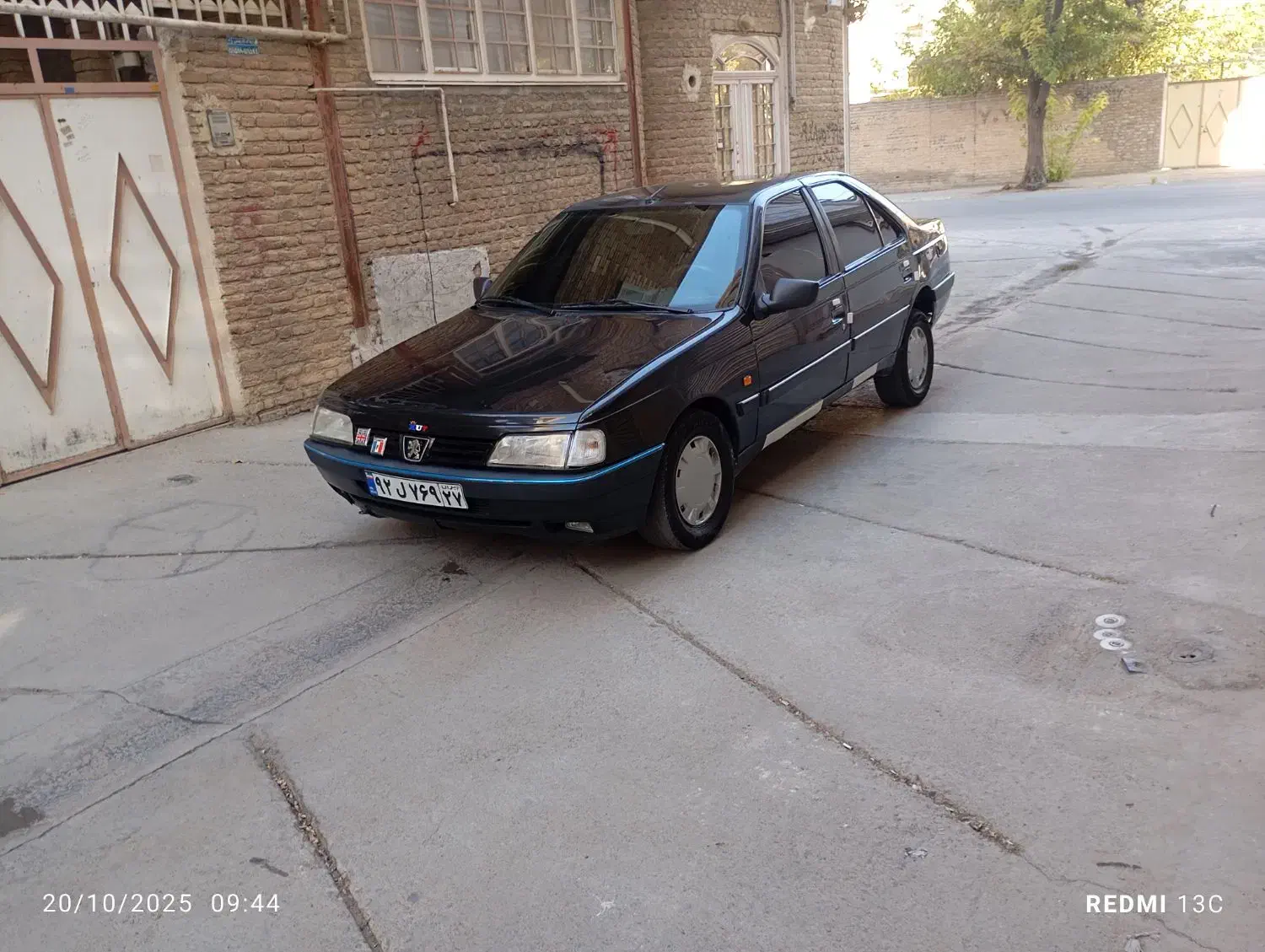 پژو405مدل82مشکی|خودرو سواری و وانت|بوکان, |دیوار