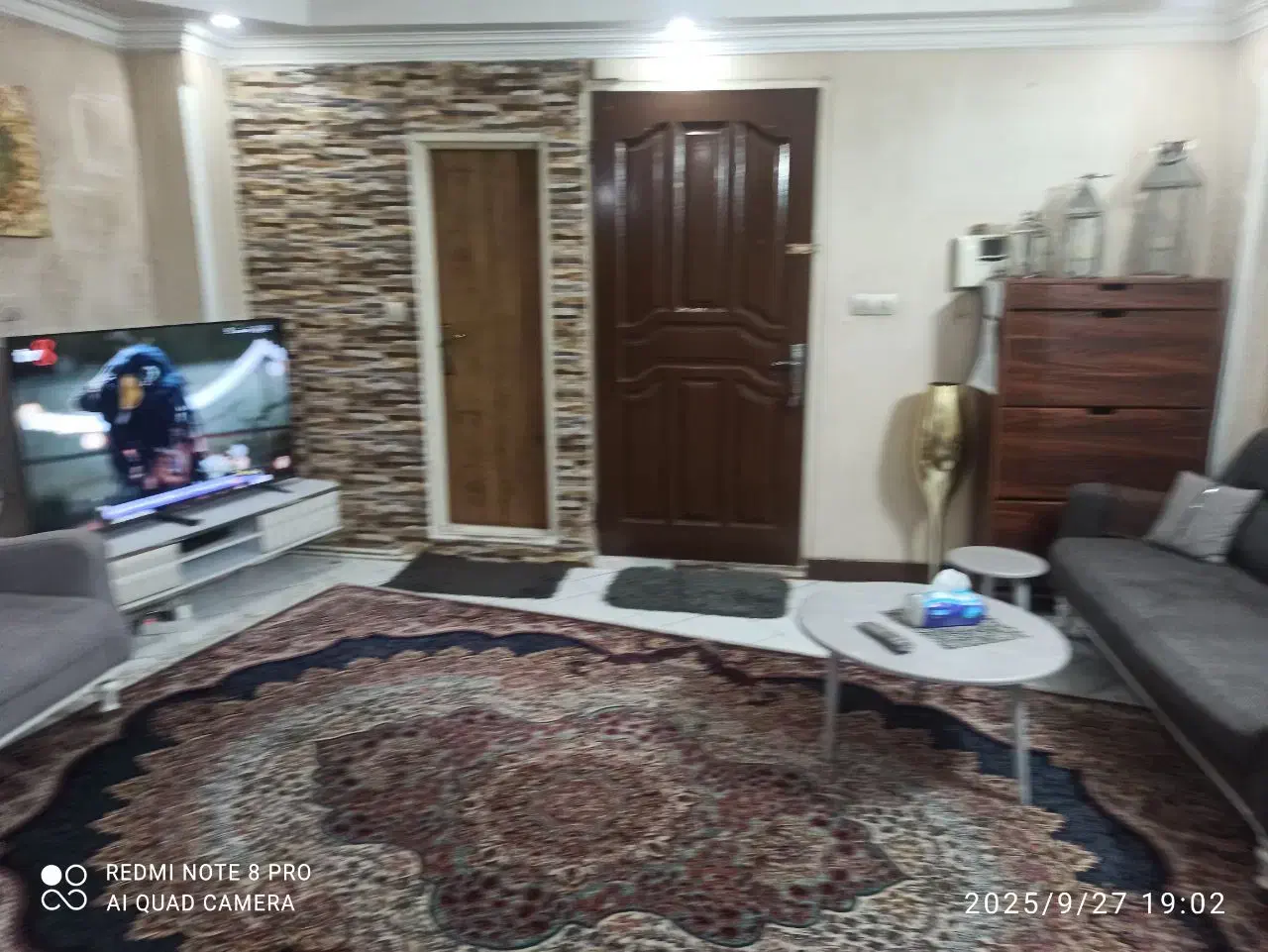 فرش ۹ متری زمرد مشهد با ۲ تا پادری|فرش|تهران, تولید دارو|دیوار