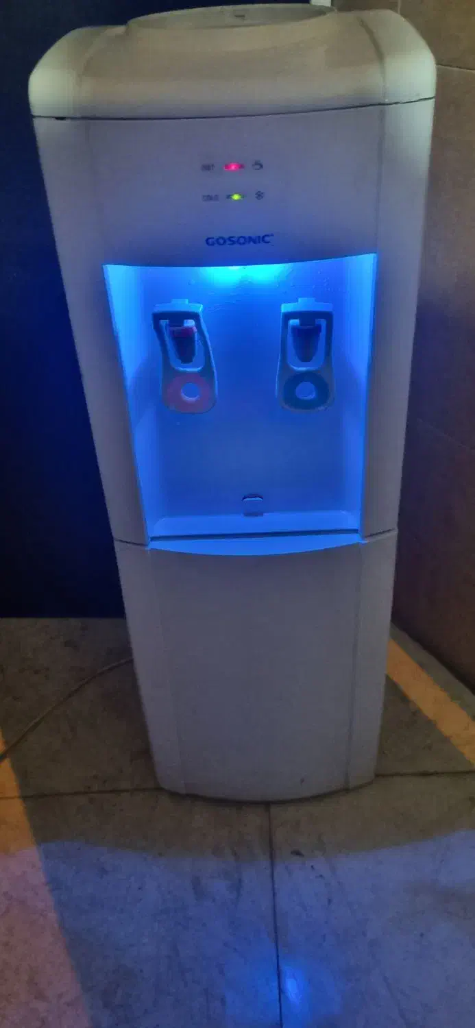 Gosonic ابسردکن یخچالدار آب سردکن|آب‌سردکن و تصفیه آب|تهران, بنی‌هاشم|دیوار