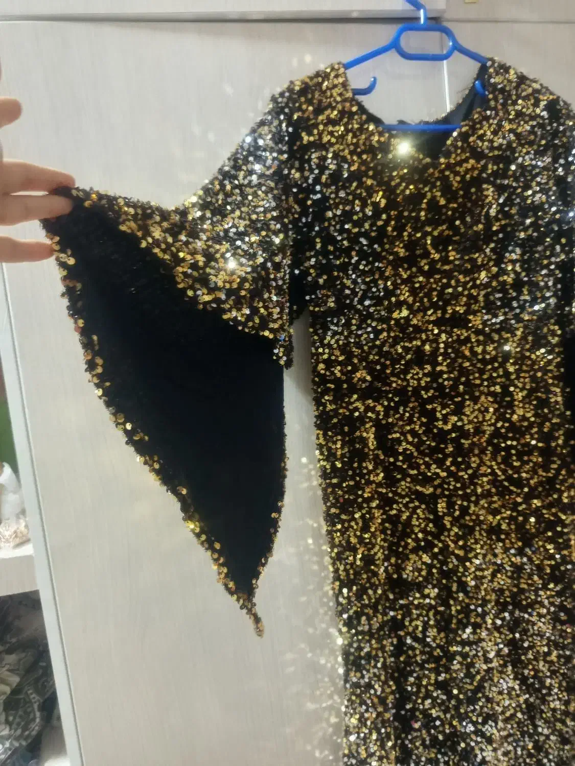 لباس مجلسی|لباس|بندر گناوه, |دیوار