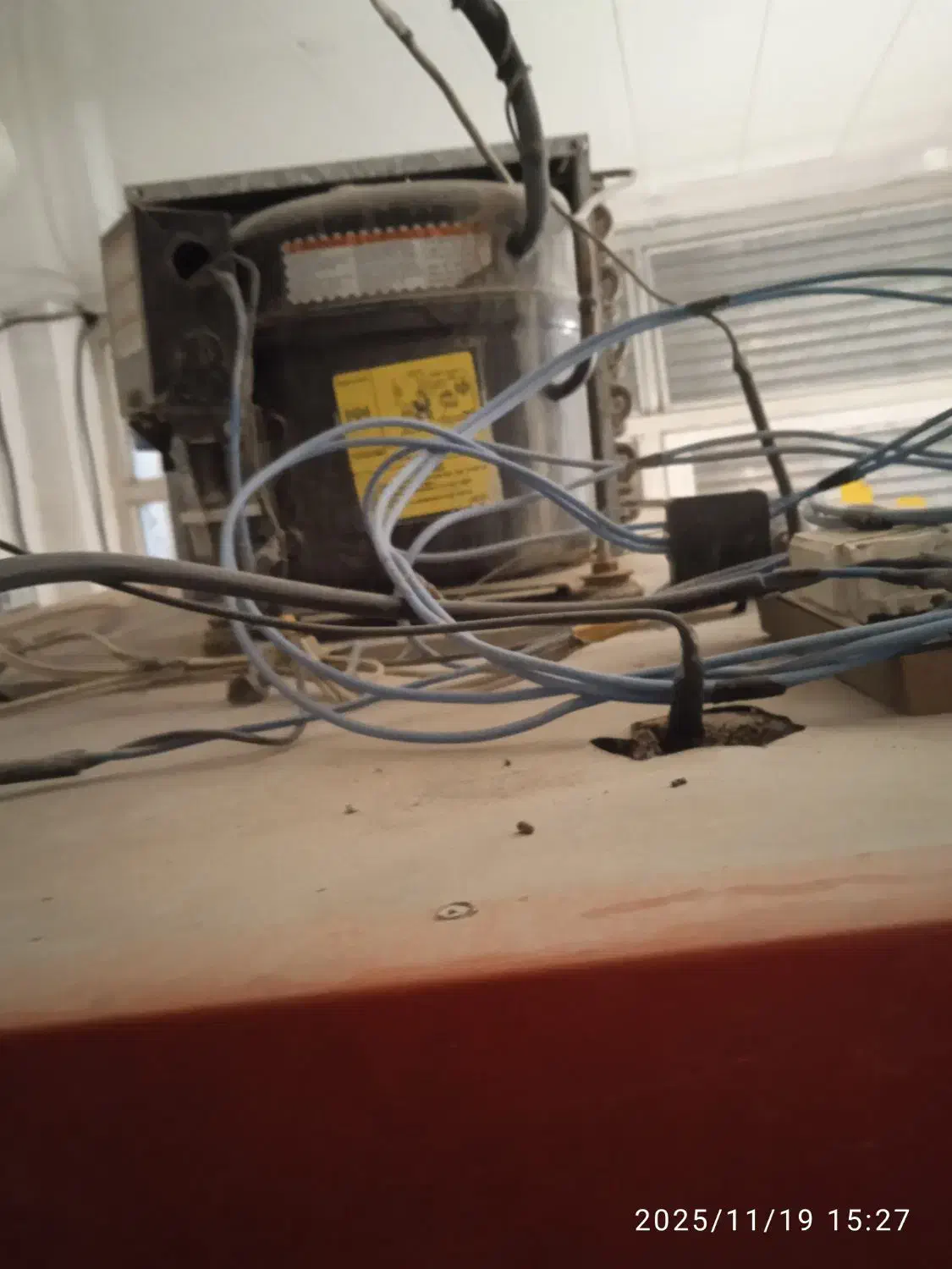 قفسه یخچال ایستاده اقلام غیرخوراکی درمغازه|فروشگاه و مغازه|ارومیه, |دیوار